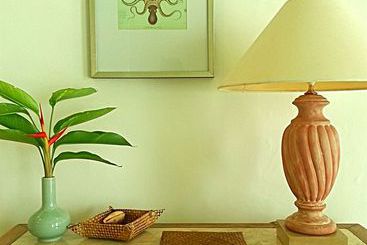 هتل Cordova Reef Village Resort