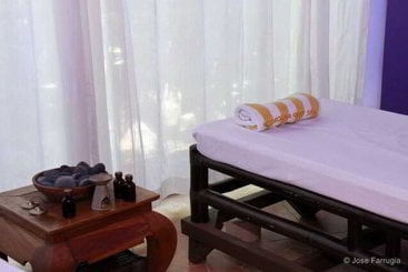 هتل Cordova Reef Village Resort