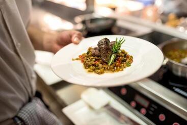 Отель Cradle Mountain