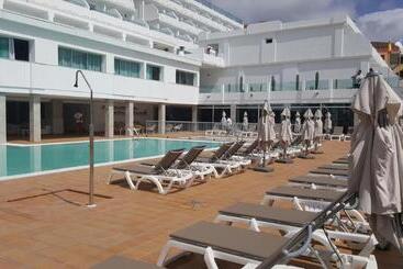 فندق Fergus Cactus Garden