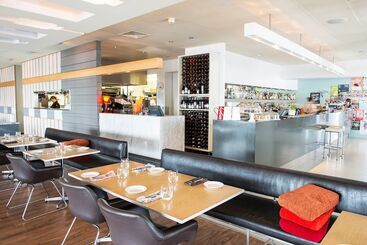 هتل Peppers Seaport