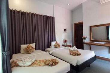 هتل Sanna Villa Residence