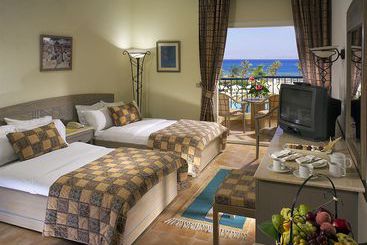 ホテル La Playa Beach Resort Taba