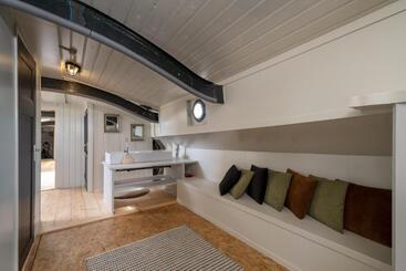 Bed and Breakfast Rufus Aan Het Water