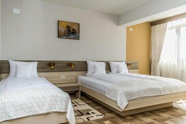 هتل آپارتمان Domino Residence