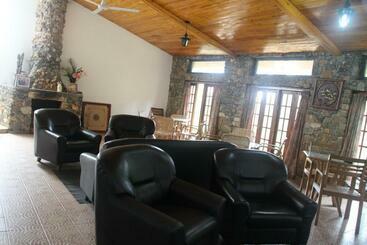 ホテル Maskeli Oya Family Park