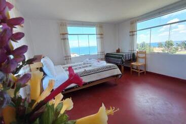 پانسیون Hospedaje Y Restaurante Saywa