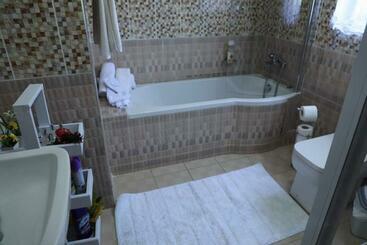 پانسیون Perriman