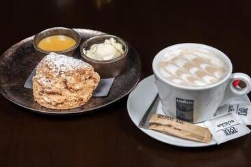 リゾートホテル Ashlea Pools Lodges