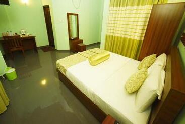 酒店 Lavenro Garden