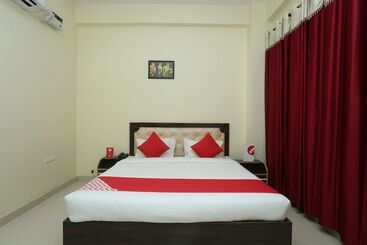 בית מלון כפרי Oyo 16995 Sr Blessings