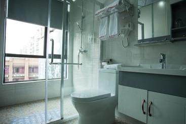 Otel Shell Guangxi Fangchenggang Port Area Lotte Commercial Pedestrian Street