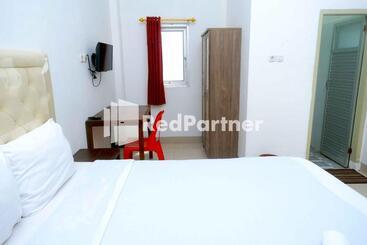 بنسيون Fortuner Homestay Syariah Makassar Mitra Reddoorz
