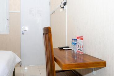 بنسيون Reddoorz Near Gajahmungkur Semarang