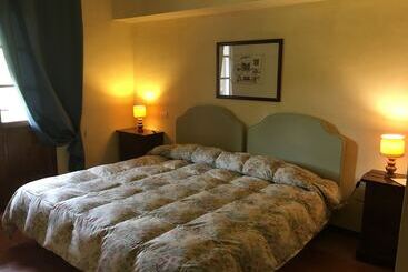 田舎風ホテル Agriturismo Villetta Di Monterufoli