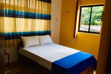 بنسيون Ceylon Saradiel Home Stay