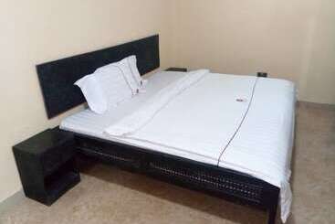 Jlw Hostel