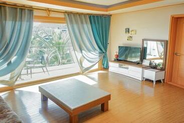 호텔 Jeju Sanbangsan Tansan Oncheon Pension