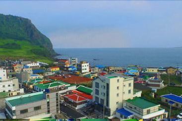 酒店 Seongsanpo Love