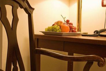 فندق Comfort Inn San Salvador 