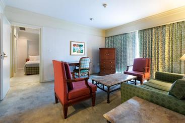 هتل Pacific Star Resort And Spa