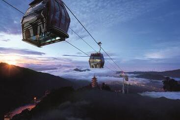 هتل Resorts World Genting First World
