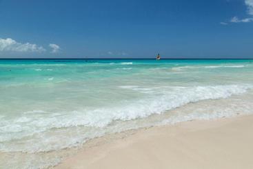 The Rockley By Ocean Hotels   Breakfast Included