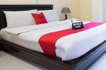 هتل Reddoorz Near Osmena Highway 1
