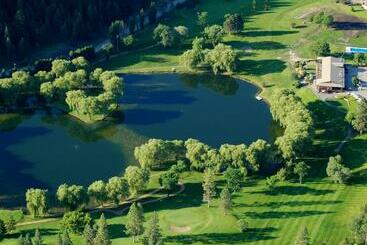 Общежитие St Andrews By The Lake Golf Resort