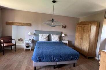 مبيت وإفطار Le Domaine De Coat Rogan La Chambre Romantique