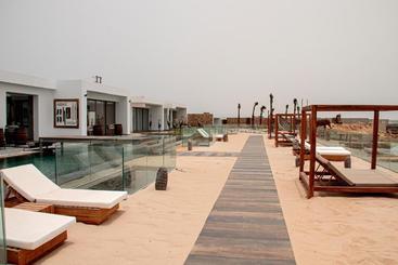 هتل Bavaro Beach Dakhla