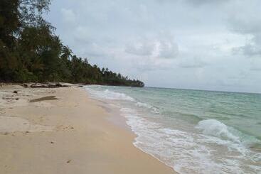 בית מלון כפרי Kuba Bungalows