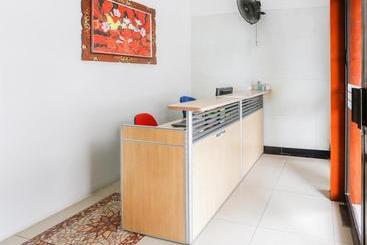 هتل Good Sleep Samarinda