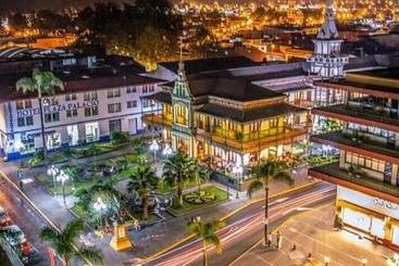 هتل Plaza Palacio