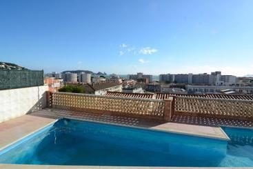 Apartamentos Bon Sol