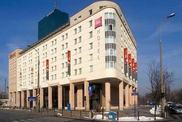 هتل Ibis Warszawa Stare Miasto