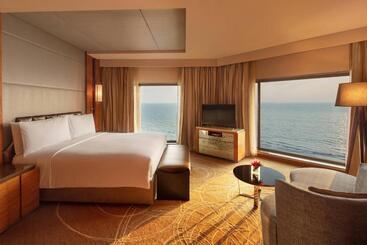 هتل Jw Marriott Mumbai Juhu