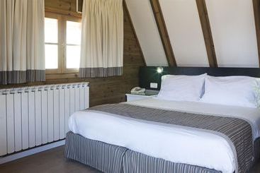 Отель Hermon Holiday Village