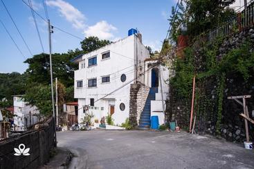 هتل Zen Rooms Basic Rx Hostel La Union