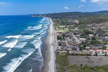 Общежитие Hostal Mirada Al Mar