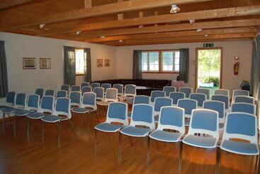 פנסיון Kanalvillan