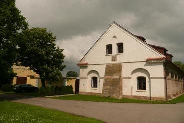 פנסיון Statek Chmelovice