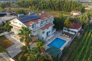 فندق Infinity Ruby