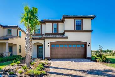 קוטג'' 7 Bd 5.5 Bh Villa Game Room Pool Spa