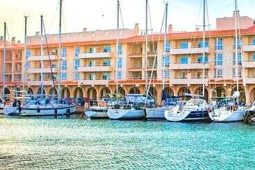Apartamentos Puerto Almerimar