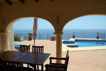 Casa Monika