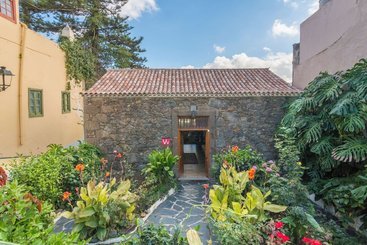 Casa Vacacional En El Centro De Moya