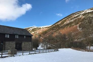 Cwm Chwefru Holiday Cottages