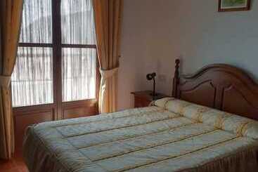 Hostal Ruta De Las Nieves