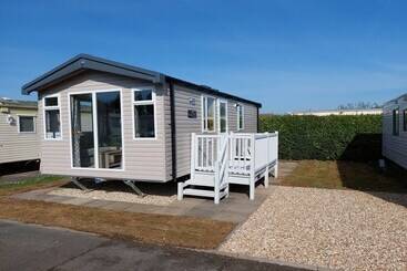 ホテル Dainville Caravan Park